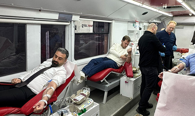 HER BAĞIŞLA BİR HAYATA DOKUNARAK 13. YILIMIZA ULAŞTIK