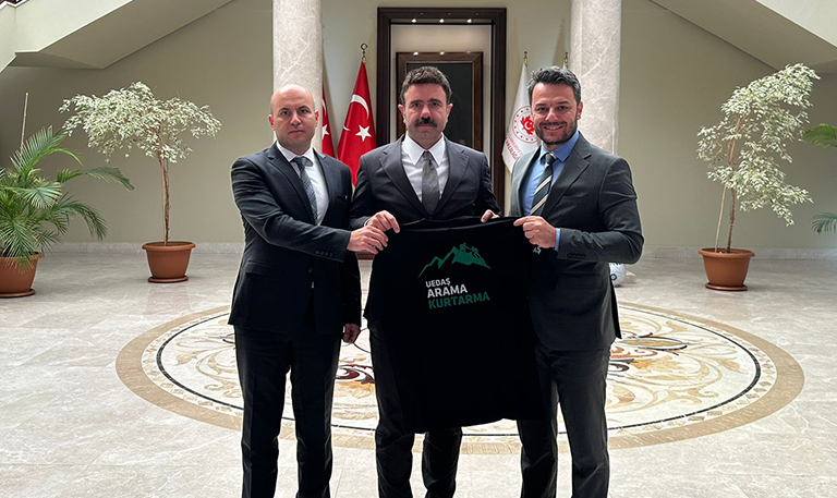 BURSA VALİLİĞİNE ZİYARET